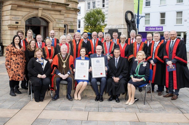 Council’s Elected Members pictured outside Coleraine Town Hall at the Freedom of the Borough ceremony for Health and Care Staff. The Elected Members are pictured alongside; (front row l-r) Linda Steele High Sheriff of County Londonderry, Mayor of Causeway Coast and Glens Councillor Steven Callaghan QPM, Jennifer Welsh, Chief Executive of the Northern Trust, Western Trust Chief Executive Neil Guckian OBE, David Jackson, Chief Executive Causeway and Glens Borough Council and Alison Millar Lord Lieutenant County Londonderry.