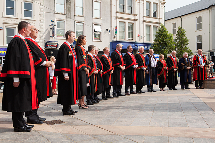 Causeway Coast and Glens Borough Council in partnership with the Royal British Legion commemorated soldiers who fought in the 1916 Battle of the Somme at a ceremony at Coleraine Town Hall on Wednesday 1st July. 2015 marks the 99th anniversary of the battle, which began on 1 July 1916. Pictured is Deputy Mayor of Causeway Coast and Glens Borough Council, Councillor Darryl Wilson with Councillors from Causeway Coast and Glens Borough Council. For further information visit www.causewaycoastandglens.gov.uk. 