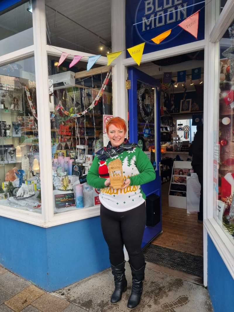 Liz Broadway of Blue Moon was delighted to accept the winning Christmas Window trophy for Portrush.
