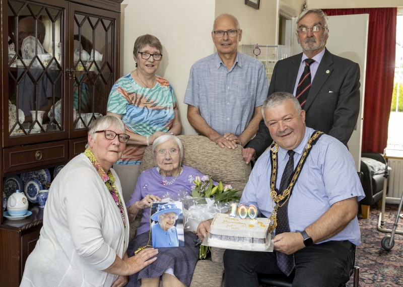 Lily Johnston from Limavady pictured with family members and the Mayor of Causeway Coast and Glens Borough Council Councillor Ivor Wallace during his visit to mark her 100th birthday.