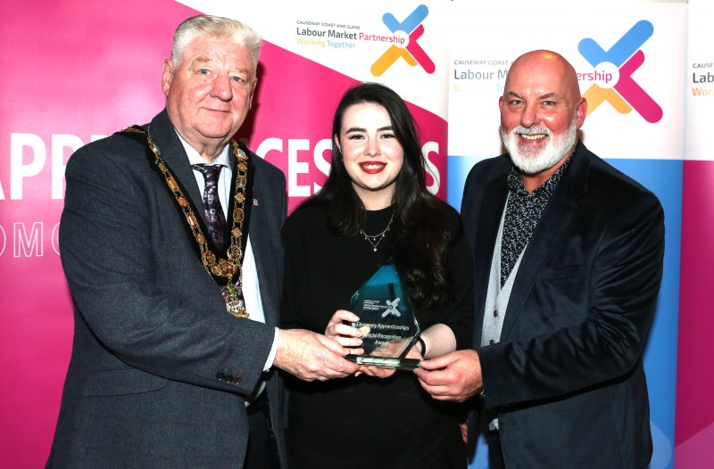 Mayor of Causeway Coast and Glens, Councillor Steven Callaghan alongside Labour Market Partnership Manager, Marc McGerty presenting Aine O’Loan with a Special Recognition Award.