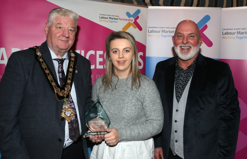 Mayor of Causeway Coast and Glens, Councillor Steven Callaghan alongside Labour Market Partnership Manager, Marc McGerty presenting Courtney Hutchinson with a Special Recognition Award.