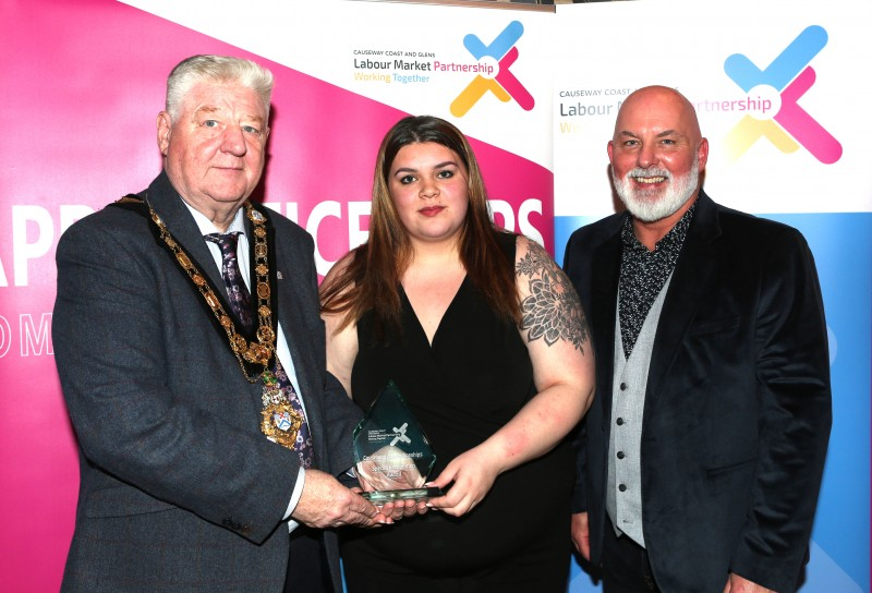 Mayor of Causeway Coast and Glens, Councillor Steven Callaghan alongside Labour Market Partnership Manager, Marc McGerty presenting Lauren McCloy with a Special Recognition Award.