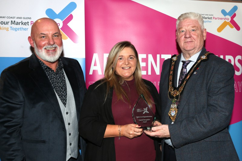 Mayor of Causeway Coast and Glens, Councillor Steven Callaghan alongside Labour Market Partnership Manager, Marc McGerty presenting Michala Dougherty with a Special Recognition Award.