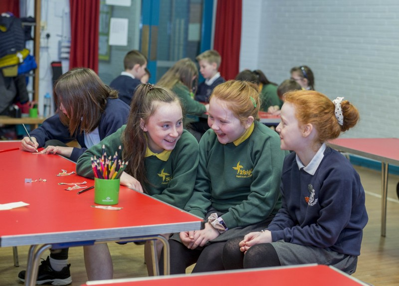 Pupils from St.Brigid’s Primary School in Ballymoney and Leaney Primary School take part in the arts and crafts activities organised by Causeway Coast and Glens Borough Council’s Good Relations team as part of its Shared Education programme.