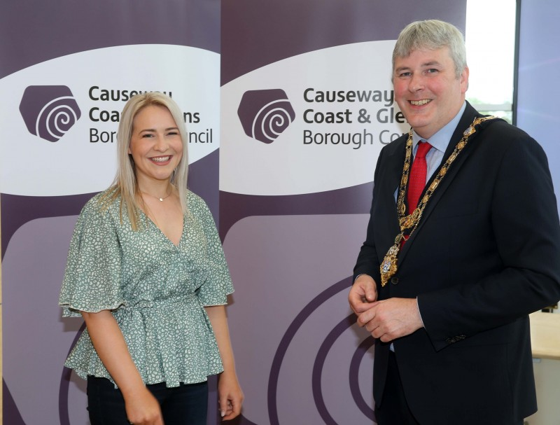 Mayor of Causeway Coast and Glens Borough Council, Councillor Richard Holmes with recipient of this year’s Enterprise Fund, Charlotte Smyth from Charlotte Smyth Art, Limavady.