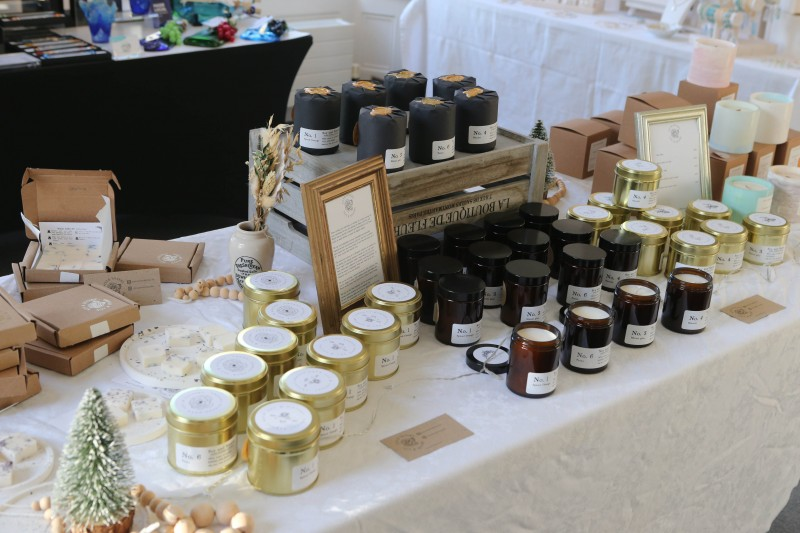 Candle brand Soy & Sisters will be offering an array of scented soy candles at this year’s Flowerfield Christmas Craft Market.