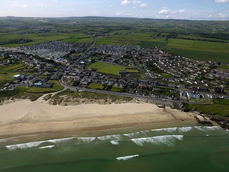 Castlerock beach has been awarded a Blue Flag at the annual Beach and Marina Awards, along with Benone Strand, Castlerock, West Strand in Portrush, Whiterocks and Ballycastle Marina