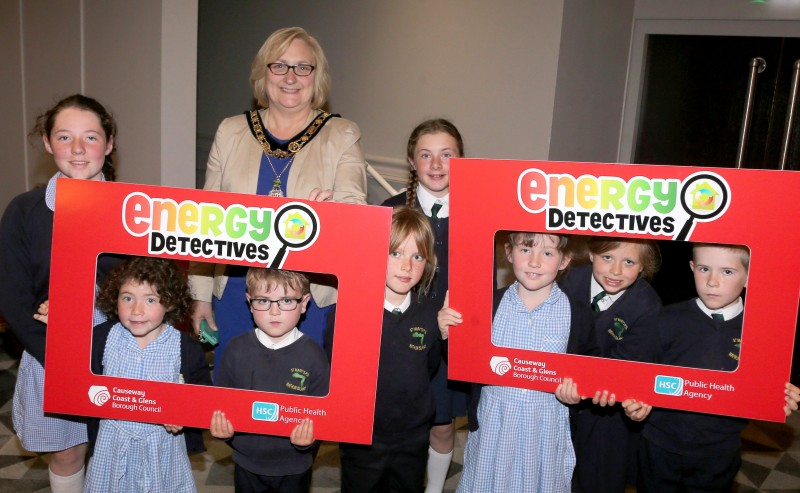 The Mayor of Causeway Coast and Glens Borough Council Councillor Brenda Chivers pictured with pupils from St Mary’s Primary School on Rathlin Island at the Energy Detectives celebration event.
