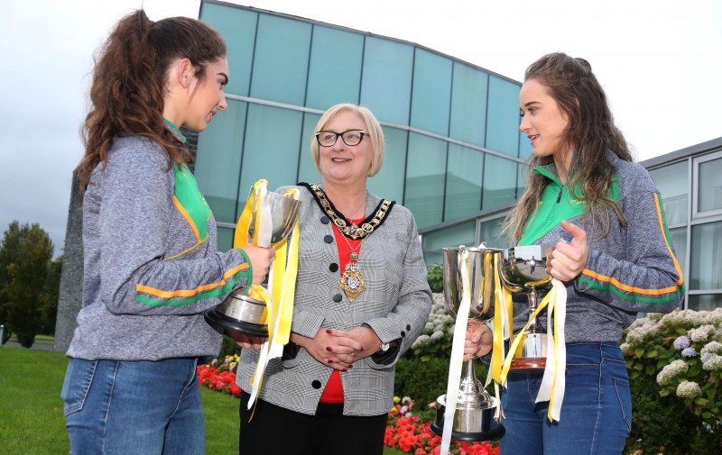 The Mayor of Causeway Coast and Glens Borough Council Councillor Brenda Chivers meets team captains Beth McAuley (Under 16) and Ellen Hynds (Minor).