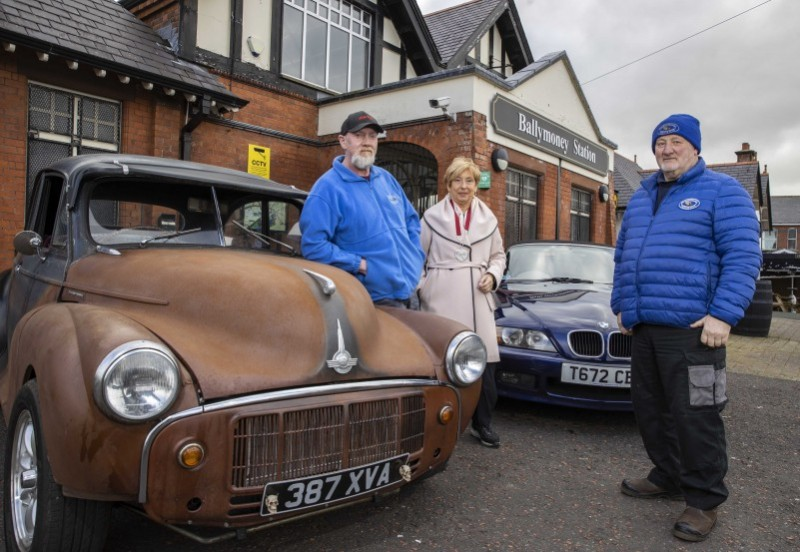 Harry Frizzell and Thompson Stirling of Ballymoney Old Vehicle Club pictured with Winnie Mellet, President of Ballymoney Chamber, at Station Square for the launch of Ballymoney Spring Fair which takes place in the town on April 8th and 9th.
