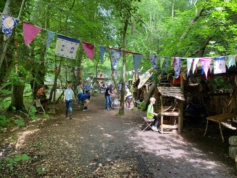 Festivalgoers gathered at Ballymully Cottage Farm in Limavady over Friday and Saturday (July 9th & 10th) for the return of the Stendhal Festival, Northern Ireland’s first music festival in almost two years following the relaxation of COVID restrictions.