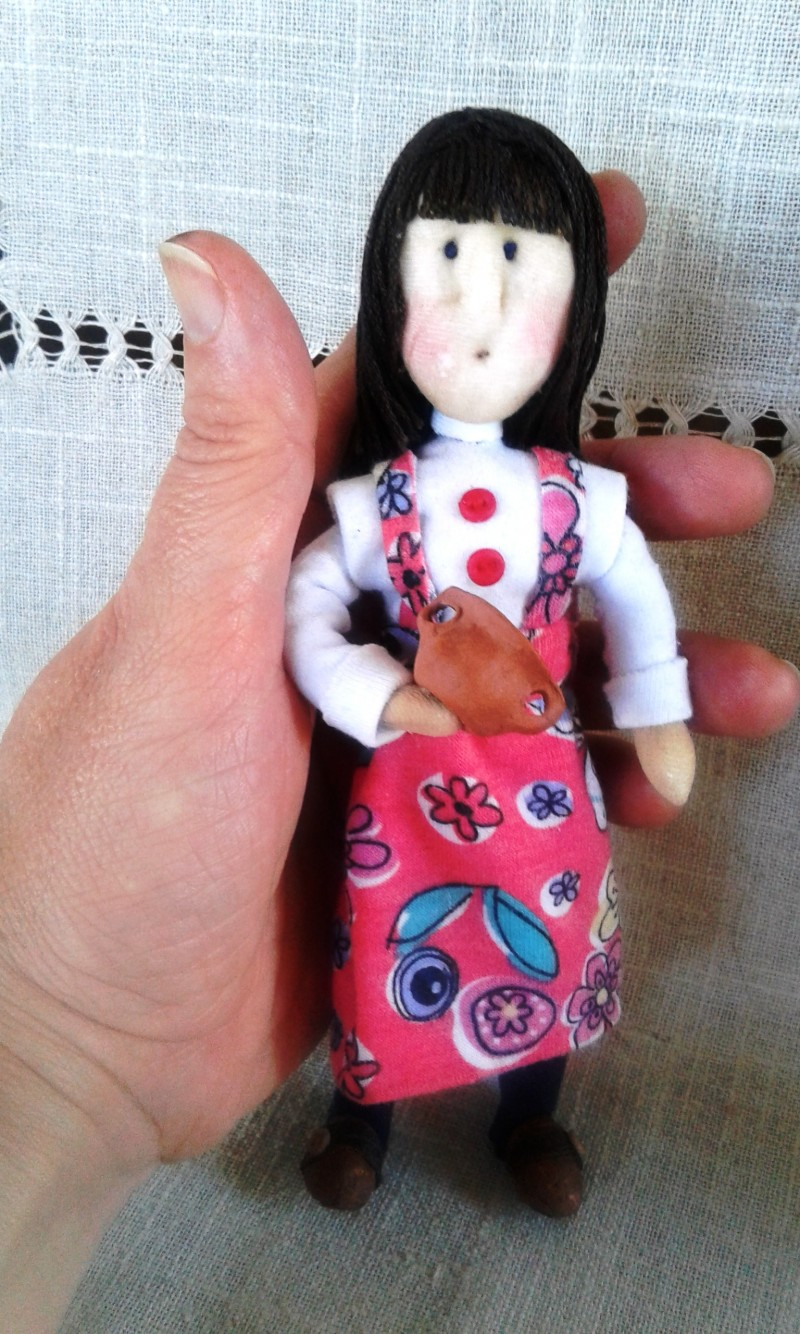 A doll by Liliana Adragna, Argentina.