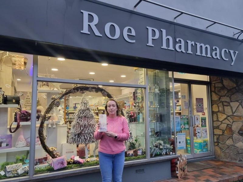 Roe Pharmacy’s winning festive window design