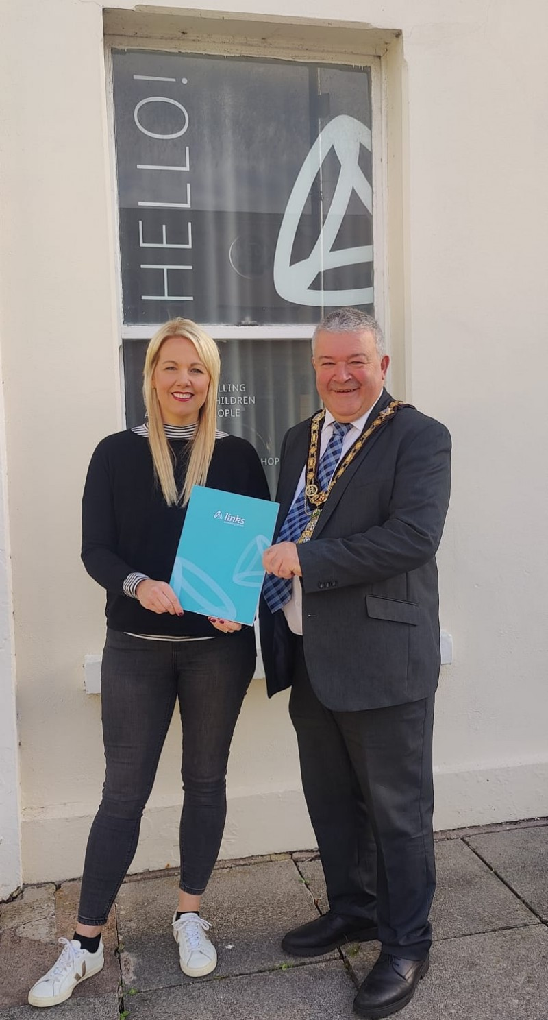 Jane Steen, Team Leader at Links Counselling Service in Coleraine, pictured with the Mayor of Causeway Coast and Glens Borough Council, Councillor Ivor Wallace.