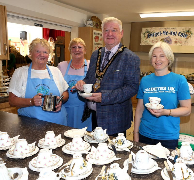 Mayor of Causeway Coast and Glens Borough Council, Councillor Steven Callaghan meets some of the ladies operating the Forget Me Not Café; Suzanne Mortimer, Olive Weir and Nikki Picken, Treasurer of the Diabetes UK Coleraine support group.