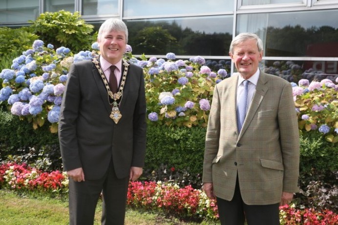 Mayor welcomes Lord Lieutenant of County Antrim to Cloonavin