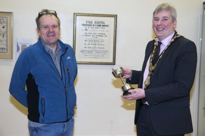 Mayor congratulates award-winning Ulster-Scots poet