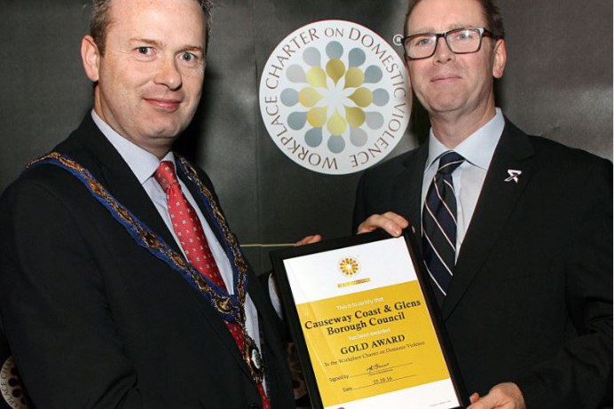 Council wins Gold Award for domestic abuse policy