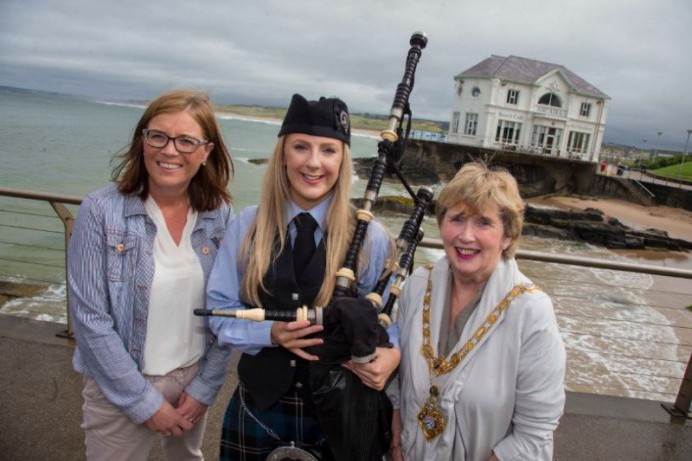 The pipers return to Portrush!