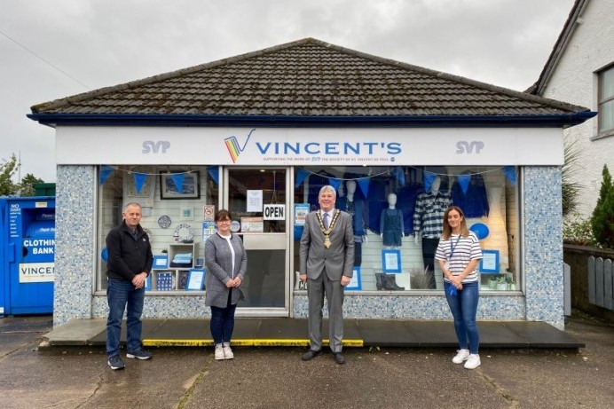 Mayor of Causeway Coast and Glens visits Vincent’s to celebrate Second Hand September