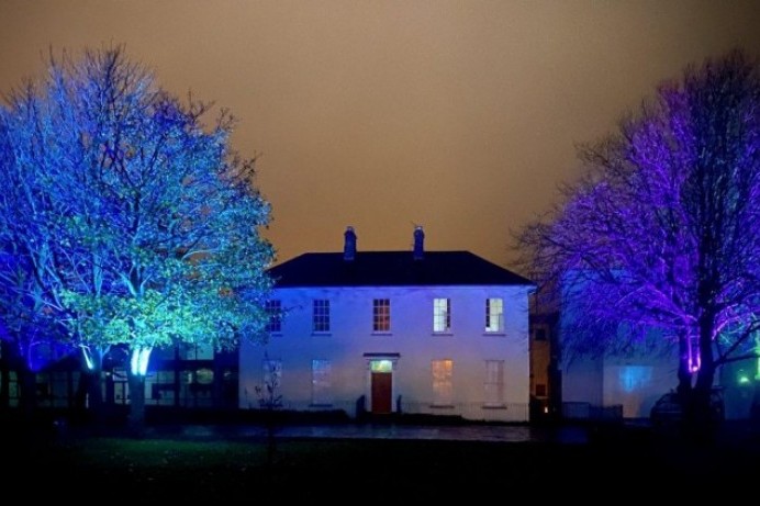 ‘Winterlight Treeluminations’ shine at Flowerfield Arts Centre this Christmas