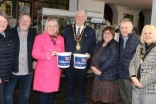 Mayor and Deputy Mayor celebrate £10k fundraising total for RNLI 