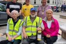 Mayor joins Davy Boyle on his charity walking challenge